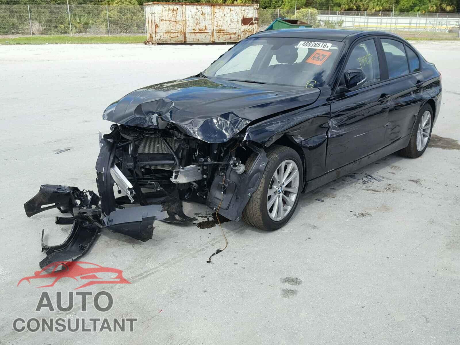 BMW 3 SERIES 2017 - WBA8A9C56HK620487