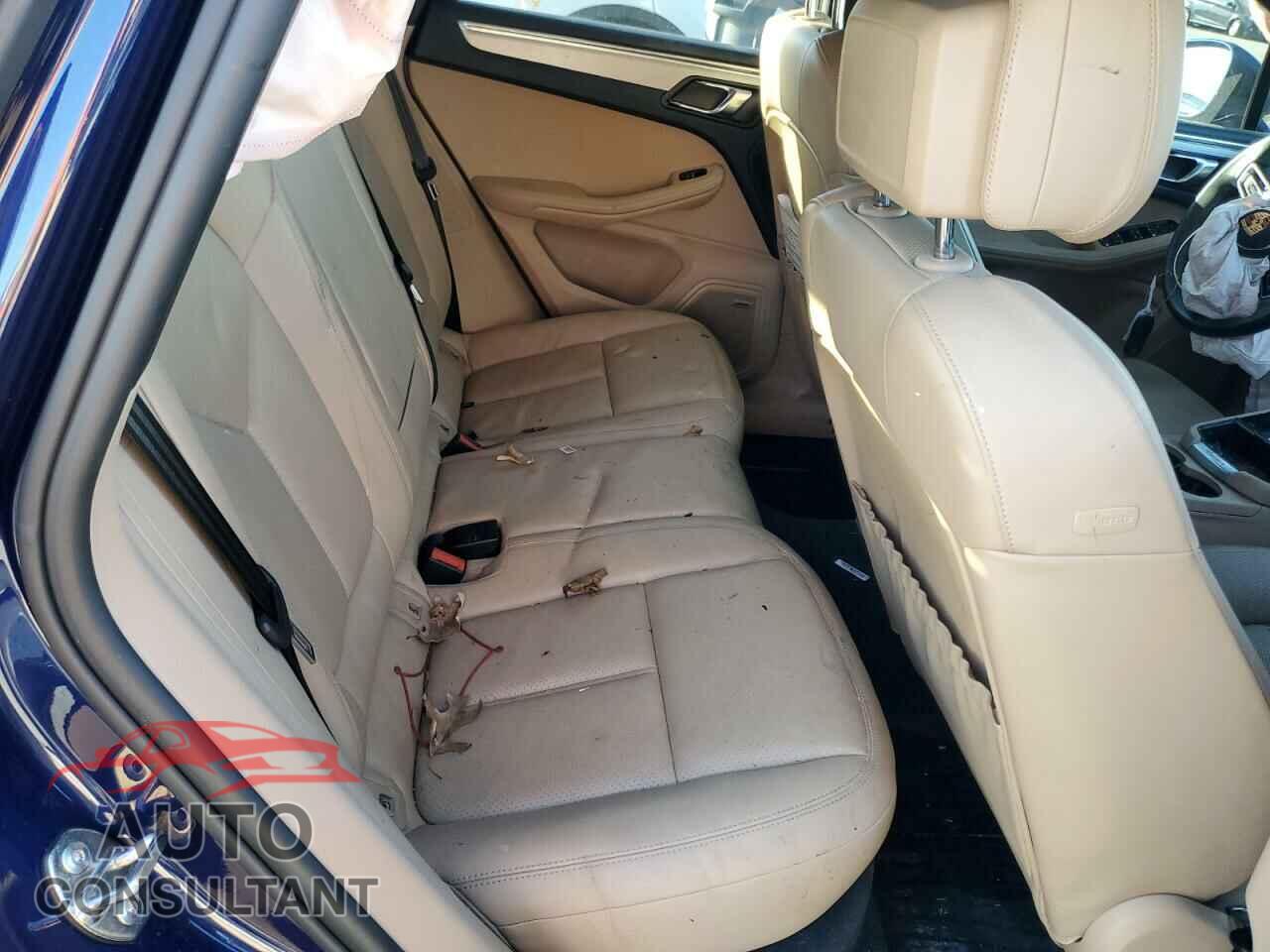 PORSCHE MACAN 2022 - WP1AA2A58NLB03579