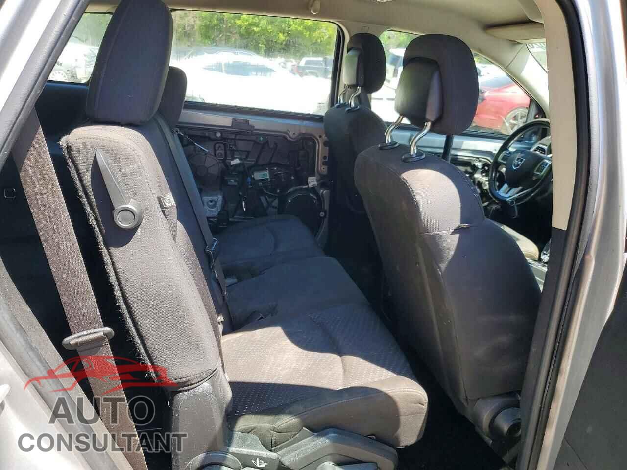 DODGE JOURNEY 2015 - 3C4PDCAB0FT747078
