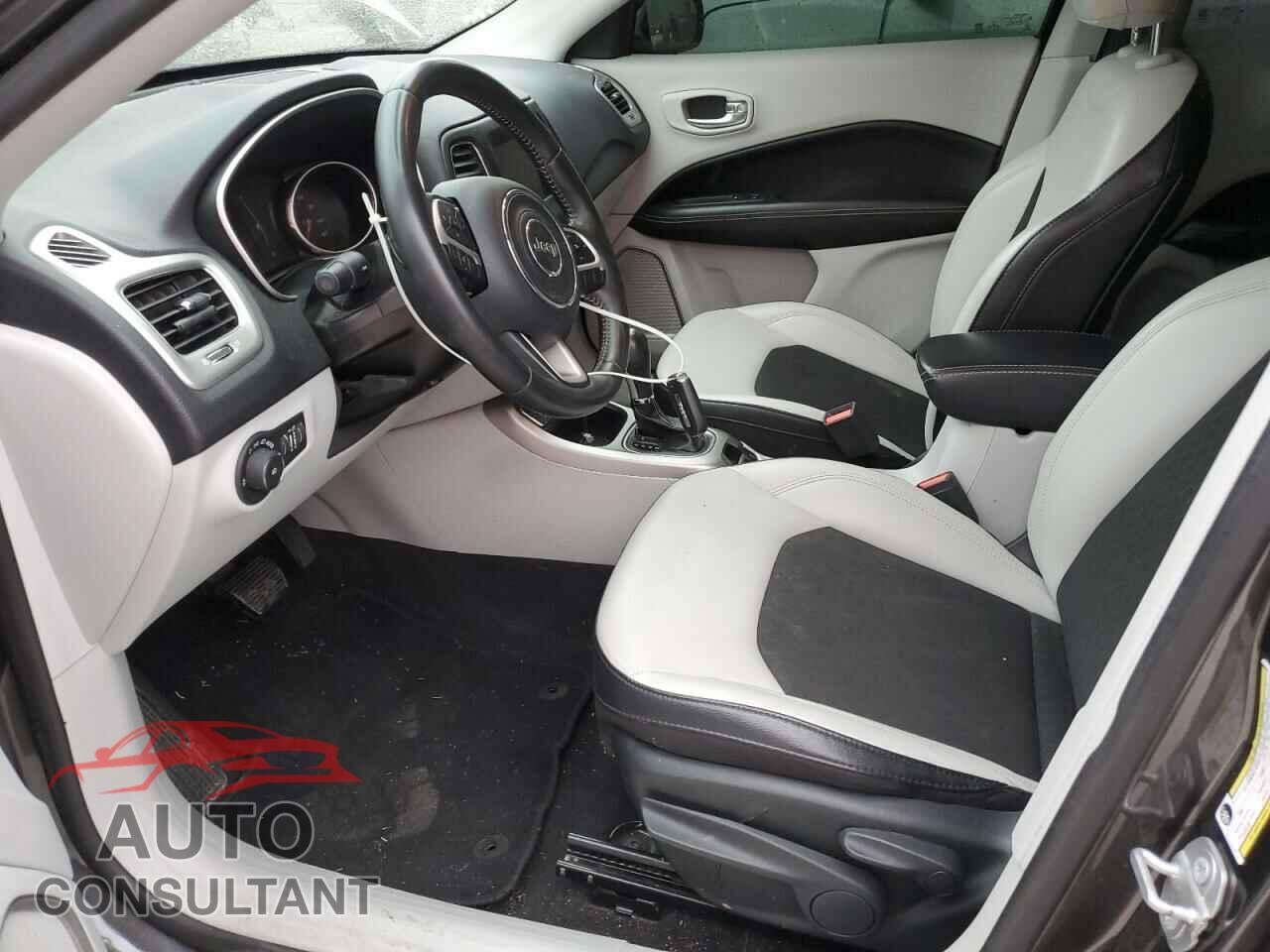 JEEP COMPASS 2019 - 3C4NJCBB3KT756088