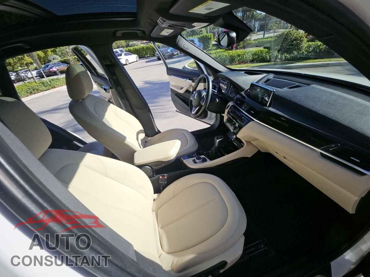 BMW X1 2016 - WBXHT3C30GP886830
