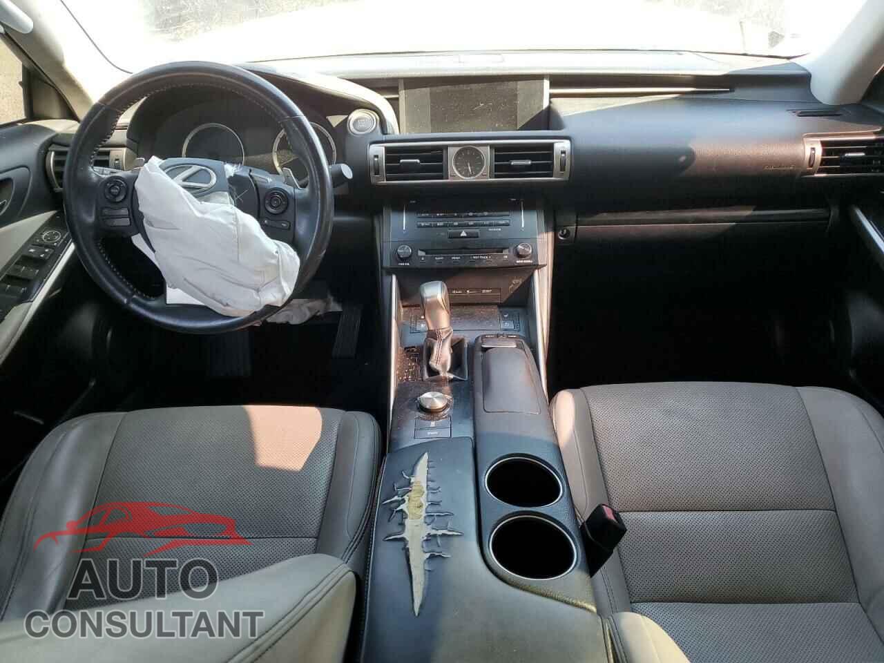 LEXUS IS 2014 - JTHCF1D27E5003113