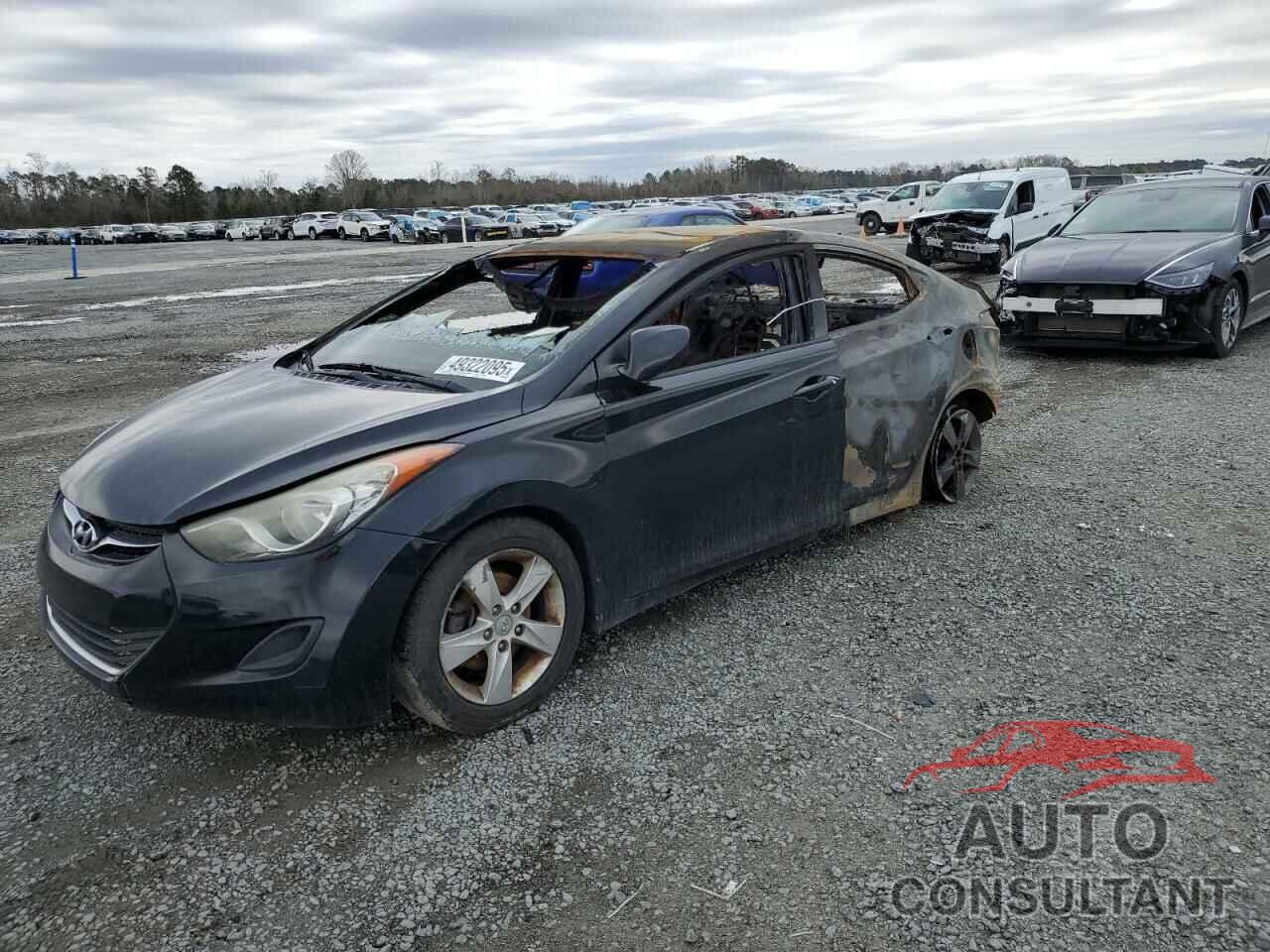 HYUNDAI ELANTRA 2013 - 5NPDH4AE0DH270639