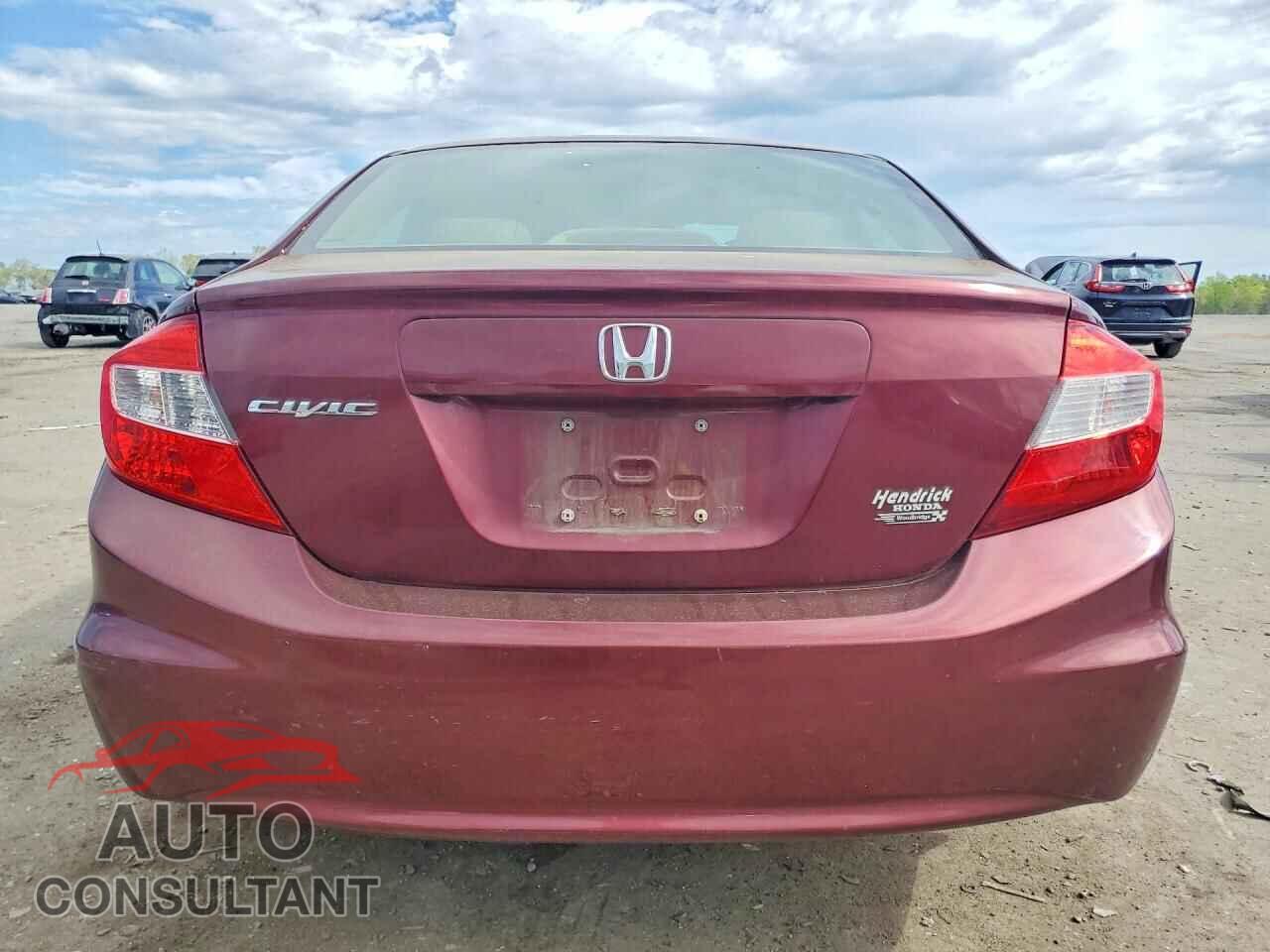 HONDA CIVIC 2012 - 2HGFB2F98CH531616