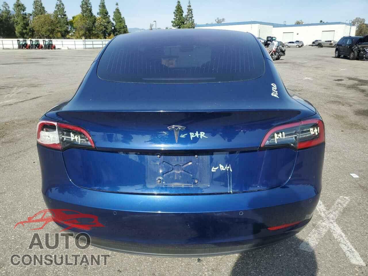 TESLA MODEL 3 2017 - 5YJ3E1EA4HF003065