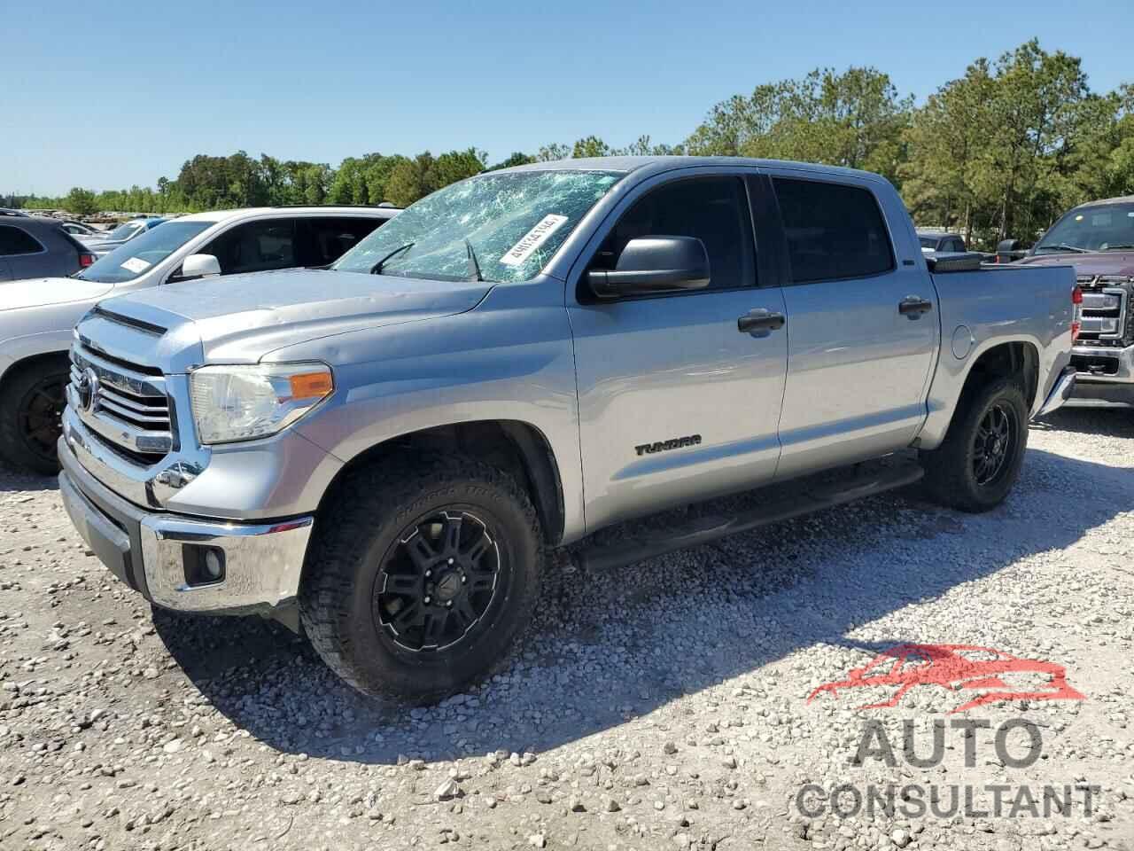 TOYOTA TUNDRA 2017 - 5TFEM5F13HX115489