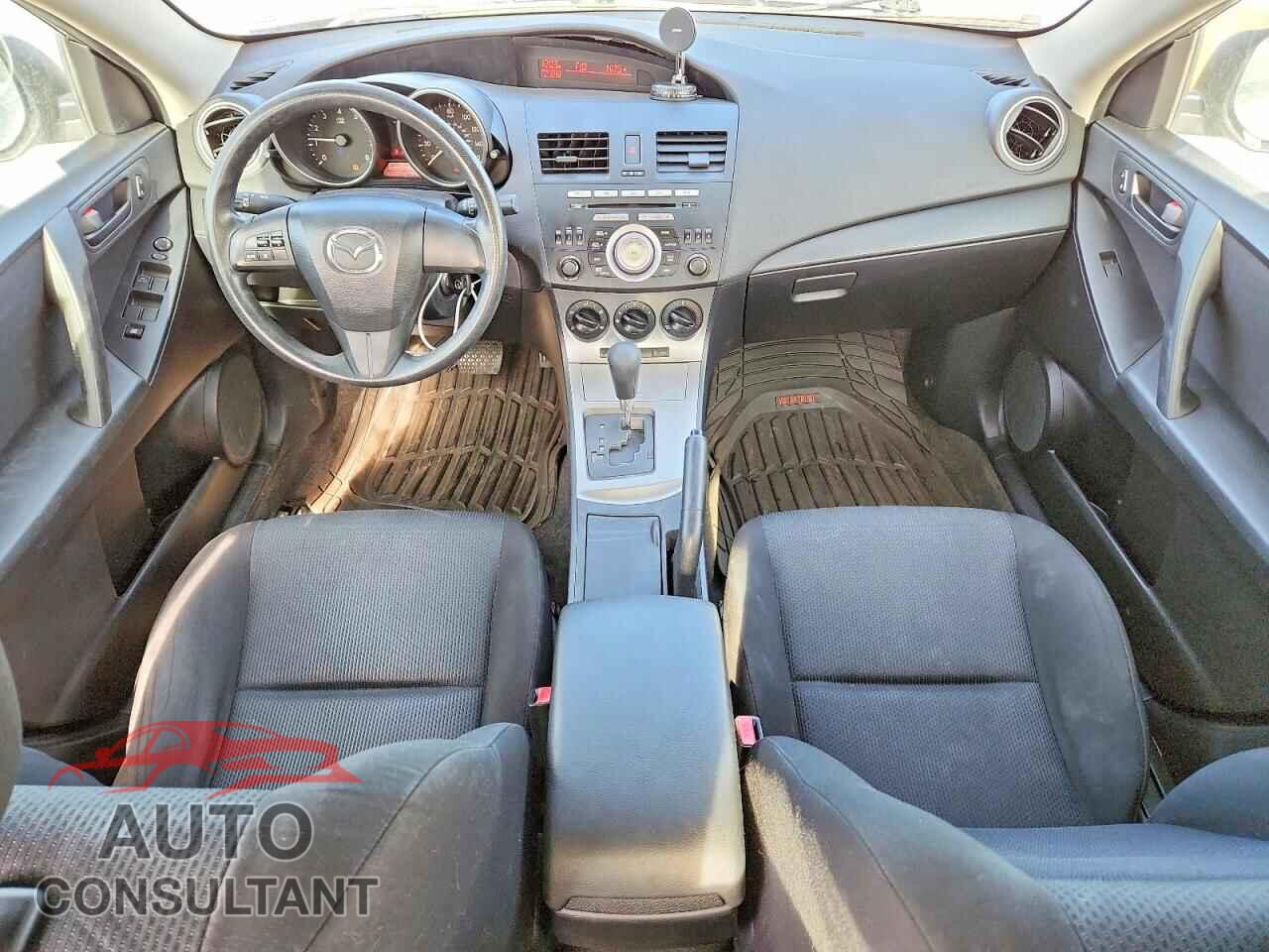 MAZDA 3 2011 - JM1BL1UF1B1416141