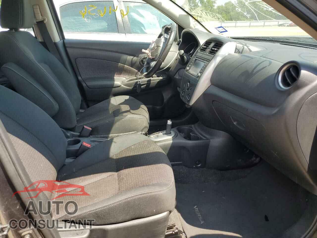 NISSAN VERSA 2016 - 3N1CN7AP2GL868780