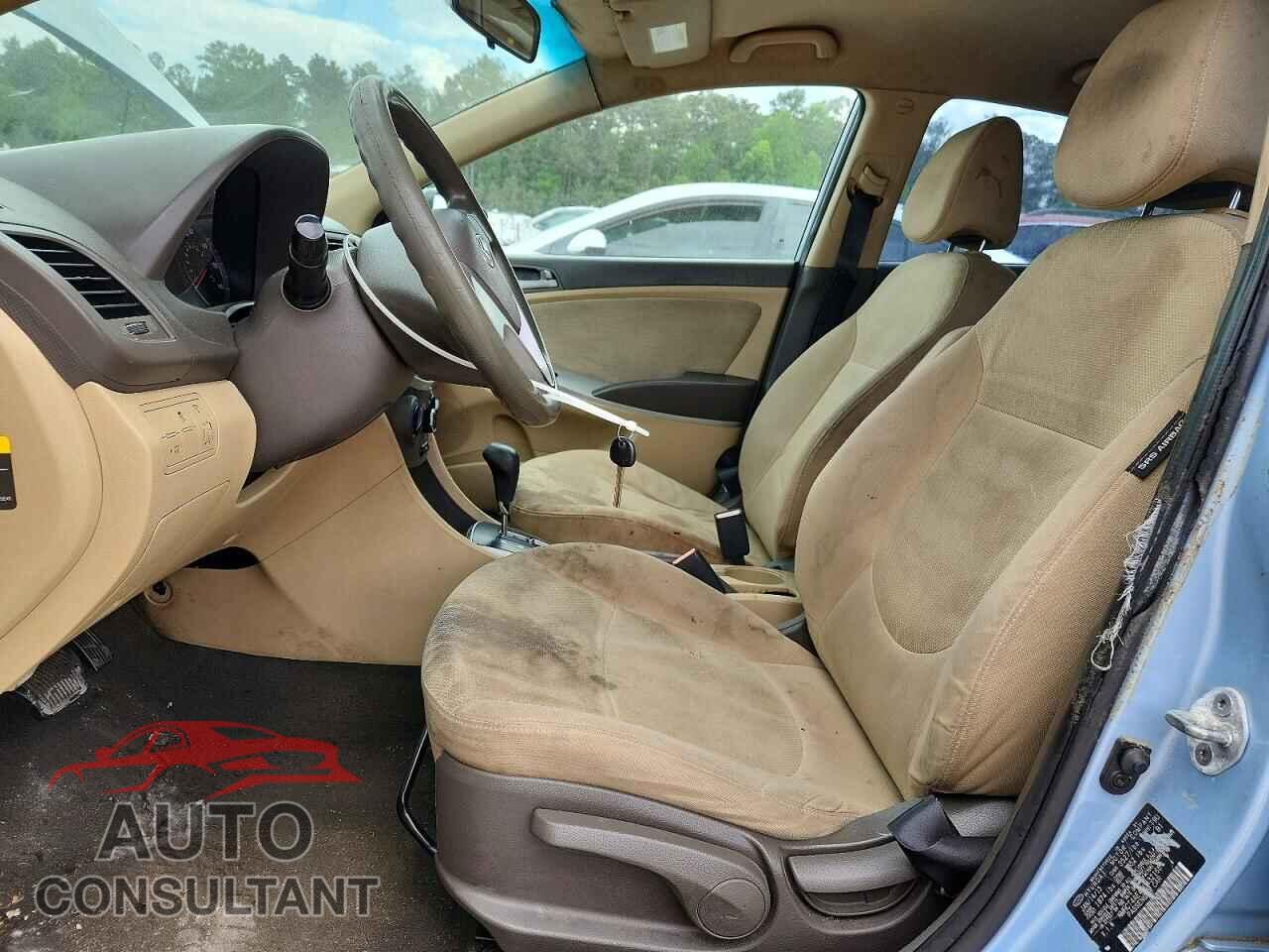 HYUNDAI ACCENT 2013 - KMHCT4AE4DU432168