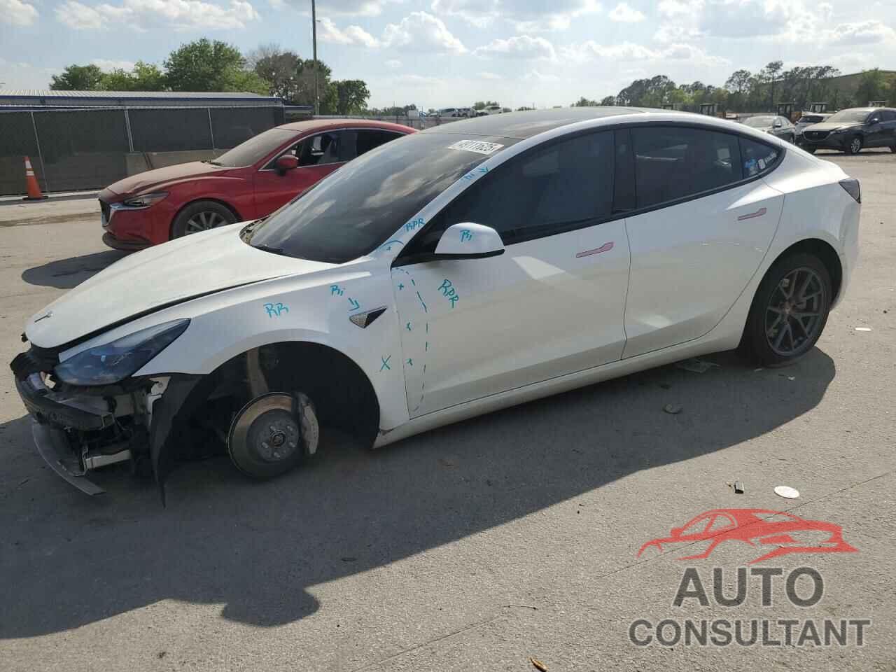 TESLA MODEL 3 2022 - 5YJ3E1EB4NF167842