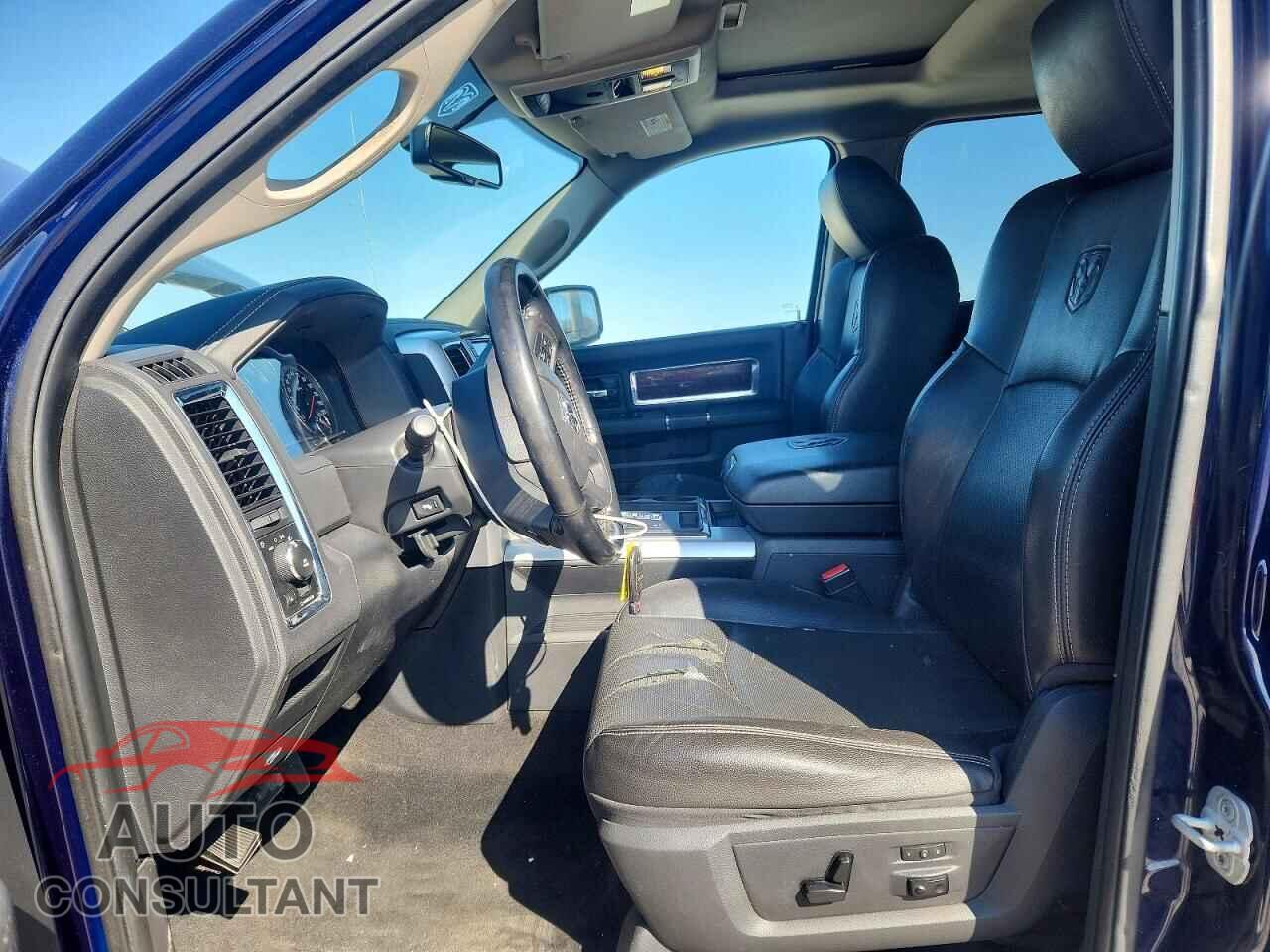 DODGE RAM 1500 2012 - 1C6RD7NT9CS174883