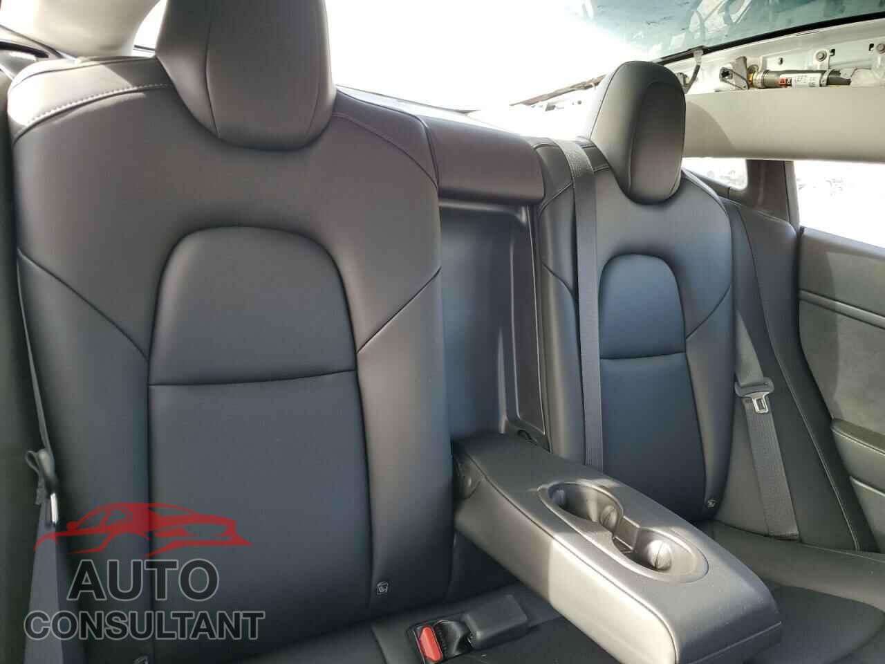 TESLA MODEL 3 2022 - 5YJ3E1EA0NF112683