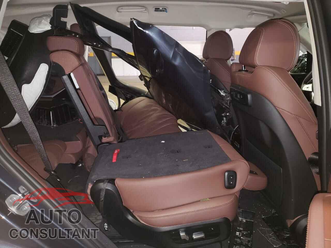 BMW X7 2021 - 5UXCW2C03M9F32476