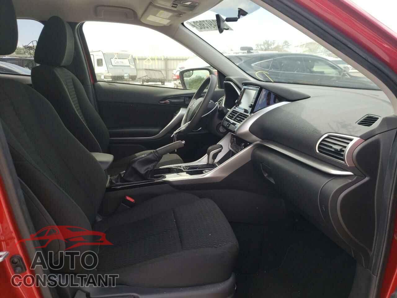 MITSUBISHI ECLIPSE 2018 - JA4AT3AA7JZ043827