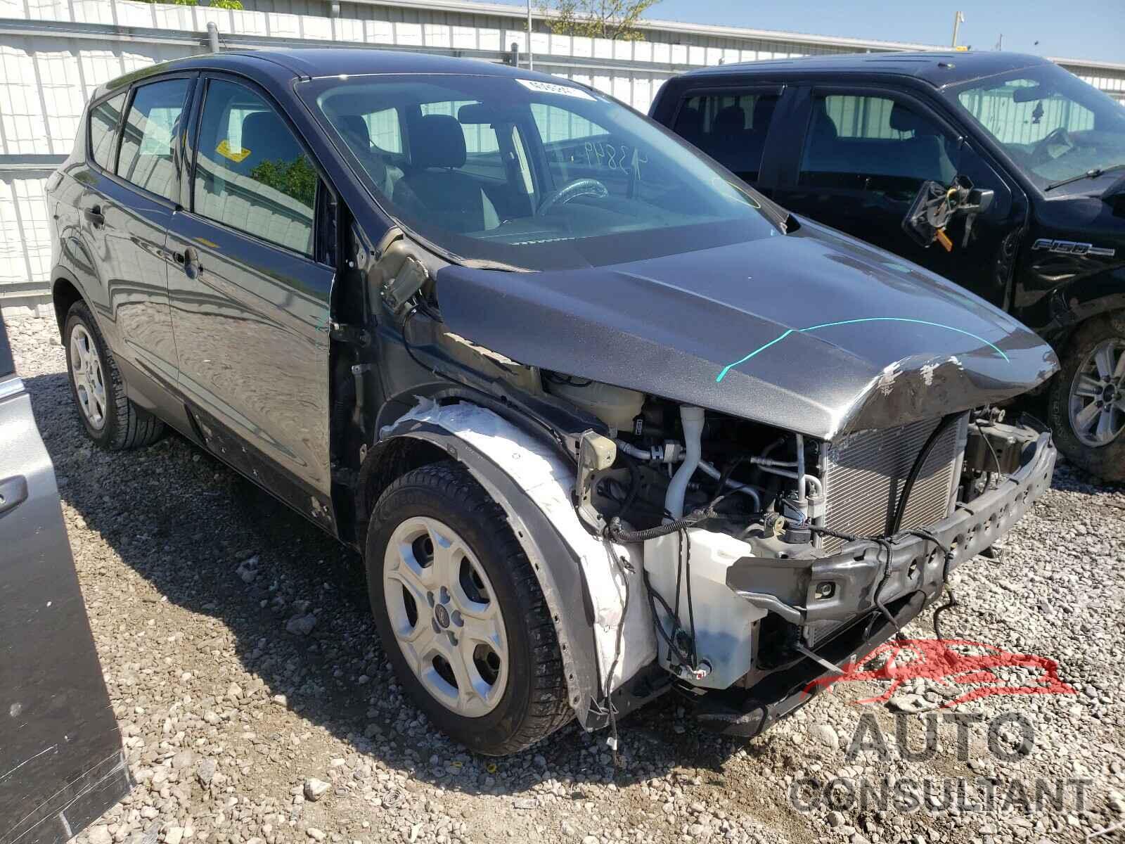 FORD ESCAPE 2017 - 1FMCU0F76HUB14008