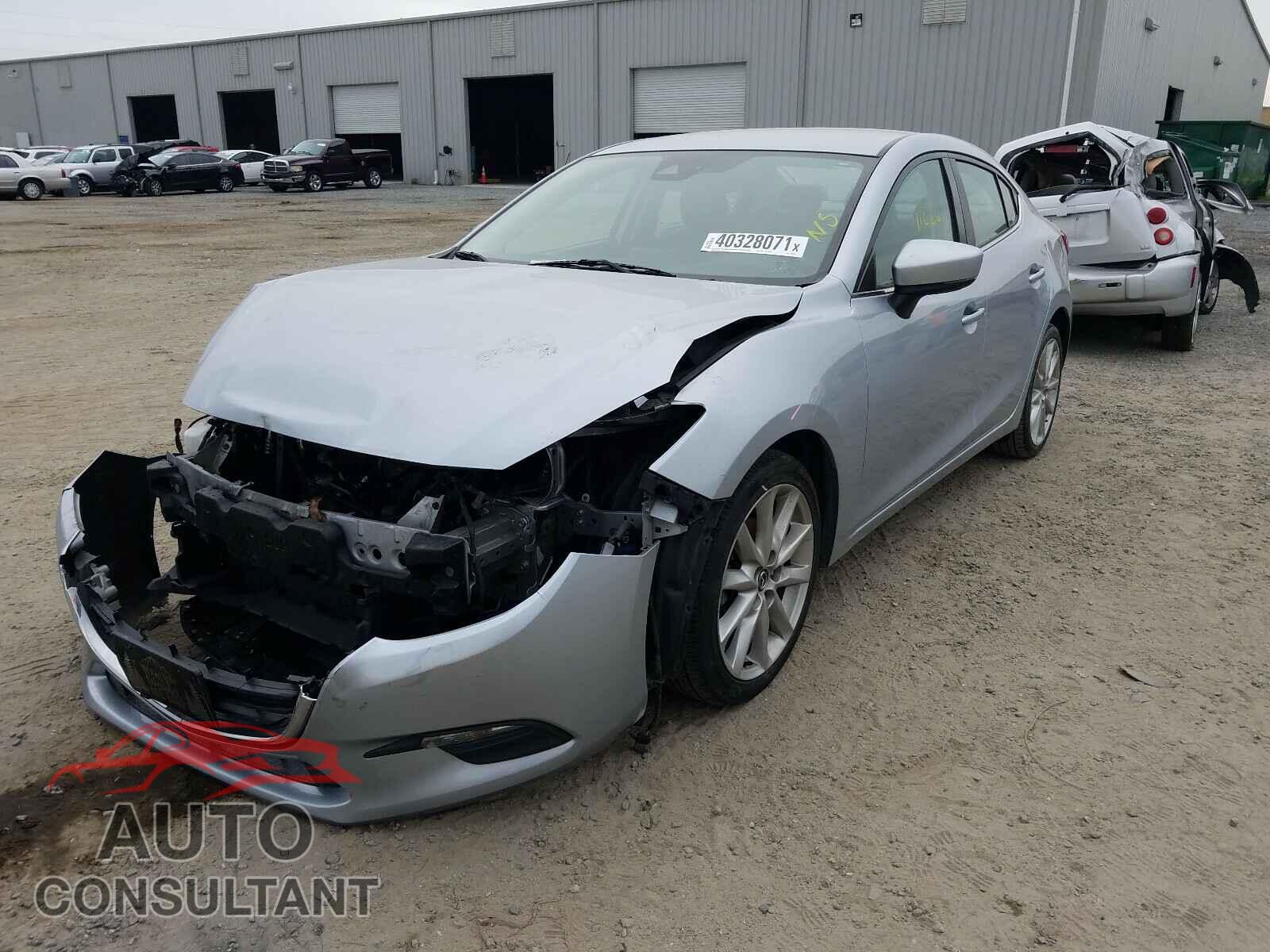 MAZDA 3 2017 - 3MZBN1V77HM105033