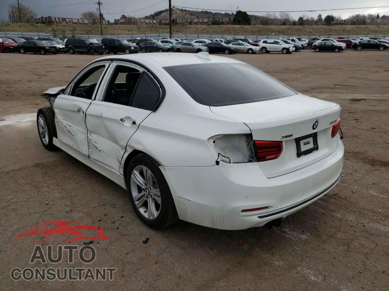 BMW 3 SERIES 2016 - WBA8E3G55GNU04056