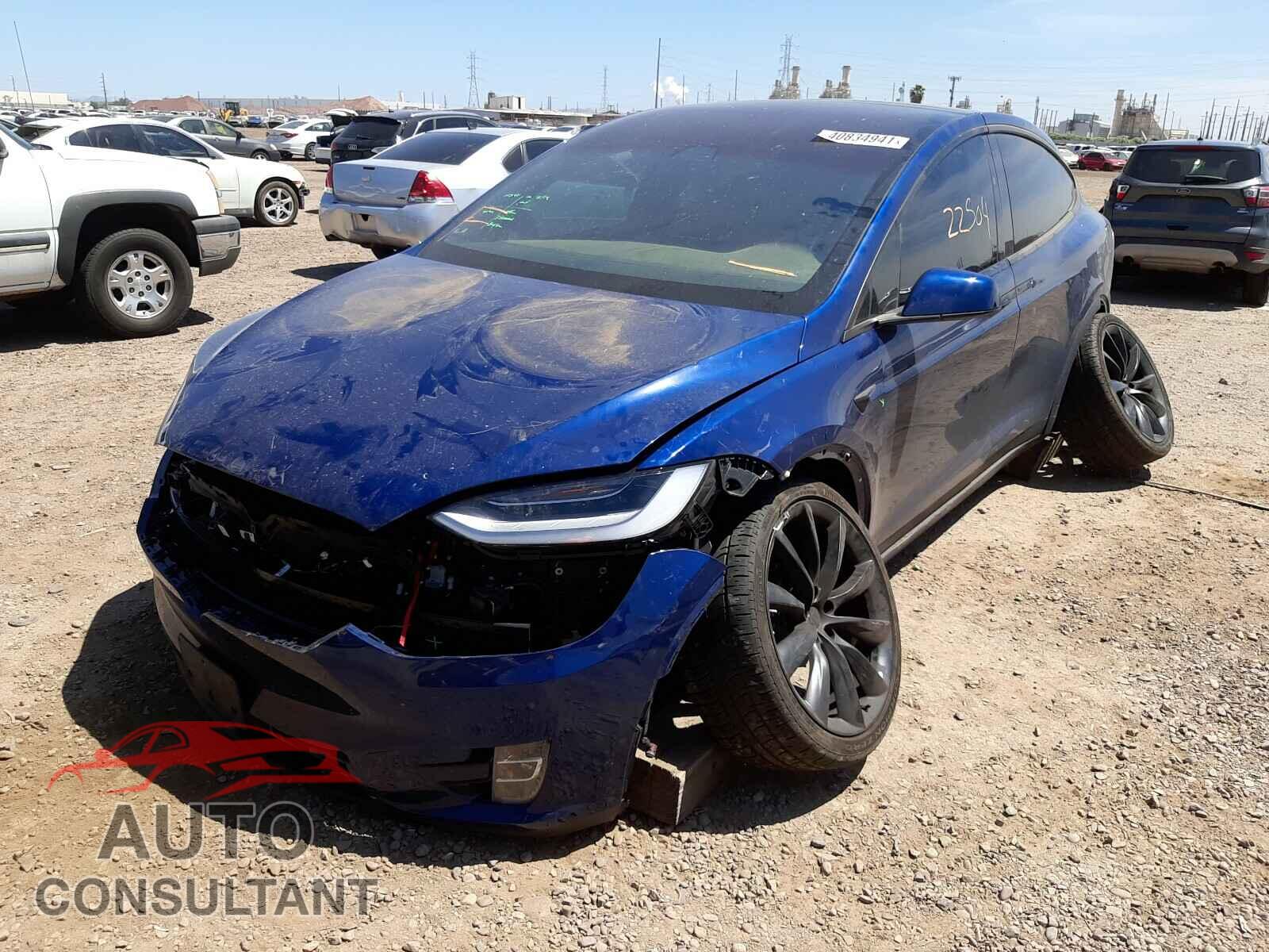 TESLA MODEL X 2020 - 5YJXCBE27LF239658