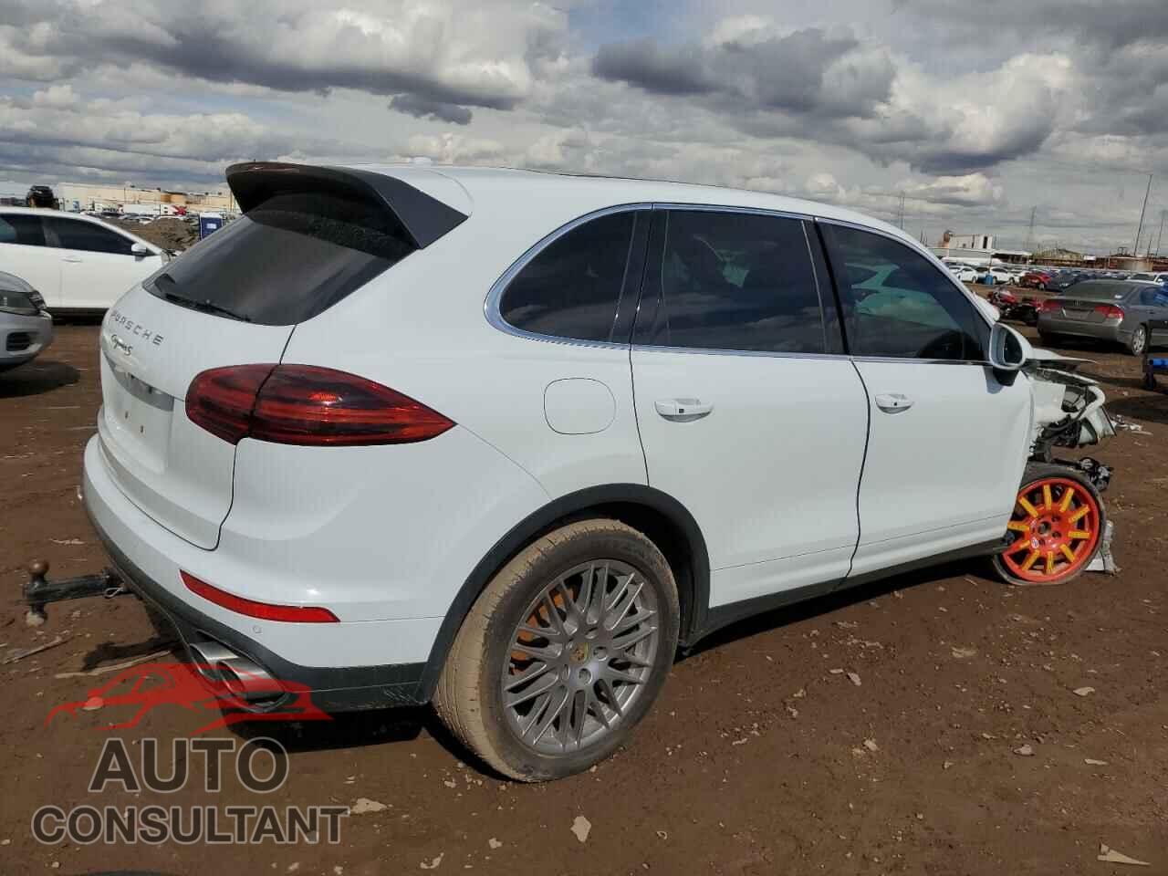 PORSCHE CAYENNE 2017 - WP1AB2A2XHLA53484