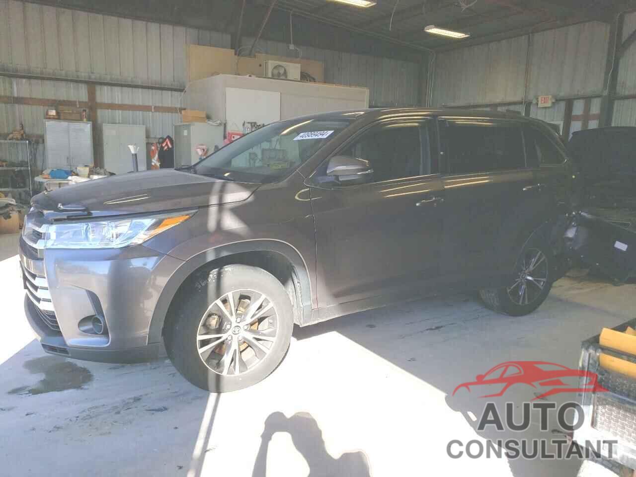 TOYOTA HIGHLANDER 2019 - 5TDZZRFHXKS303561