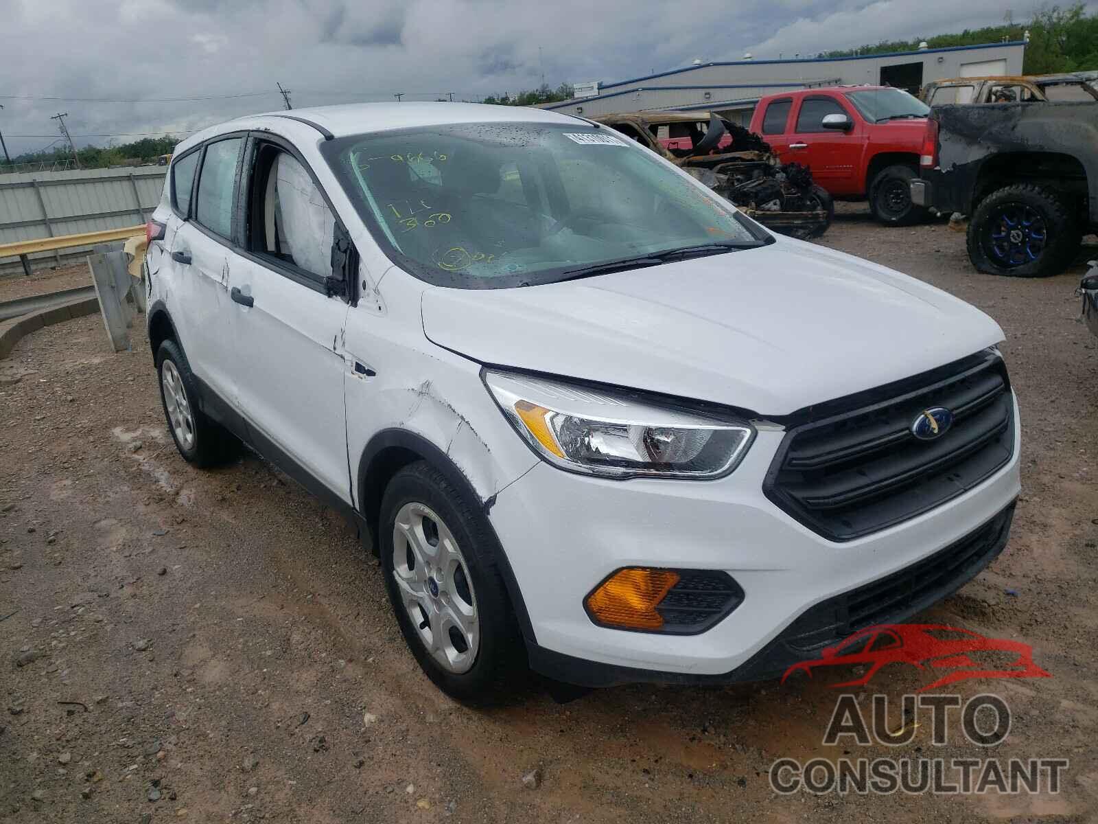 FORD ESCAPE 2017 - 1FMCU0F76HUB79666
