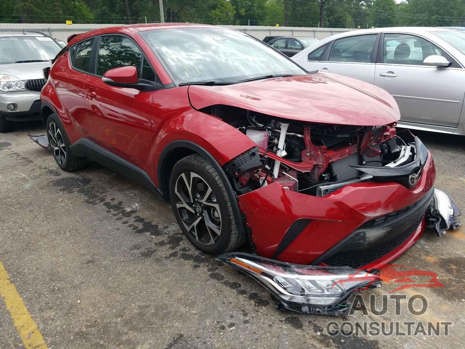 TOYOTA C-HR 2021 - JTNKHMBX1M1105757