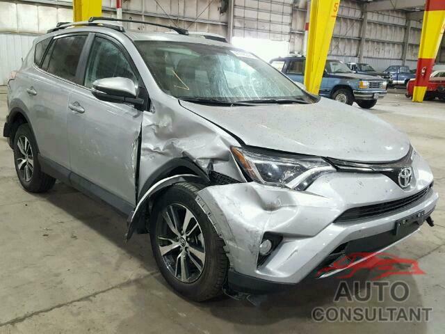 TOYOTA RAV4 XLE 2016 - 2T3RFREV2GW436370