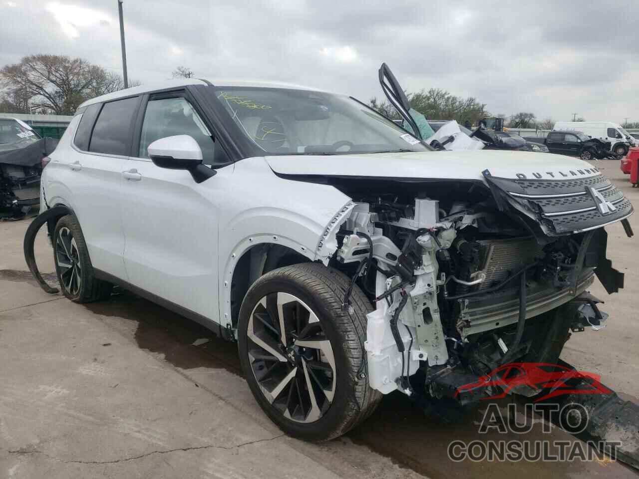 MITSUBISHI OUTLANDER 2022 - JA4J3TA8XNZ046532