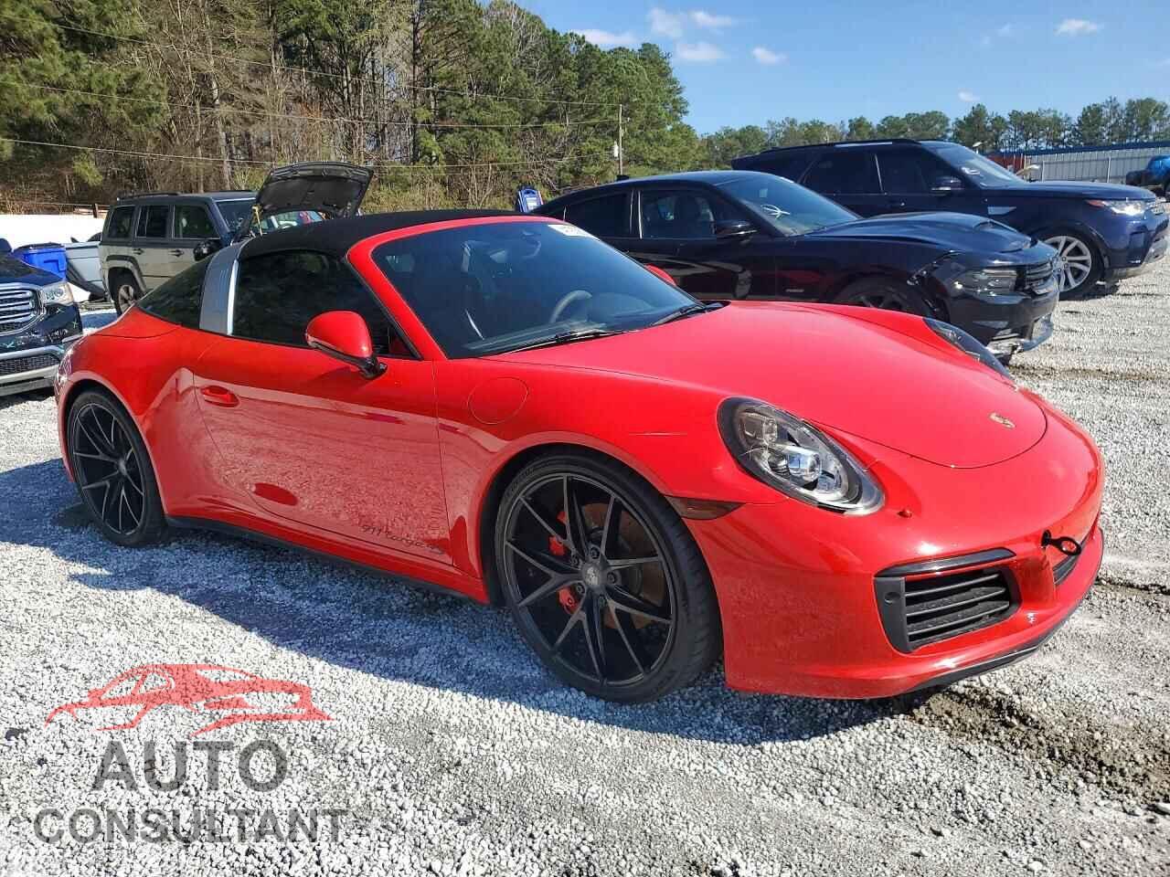 PORSCHE 911 2017 - WP0BB2A97HS136217