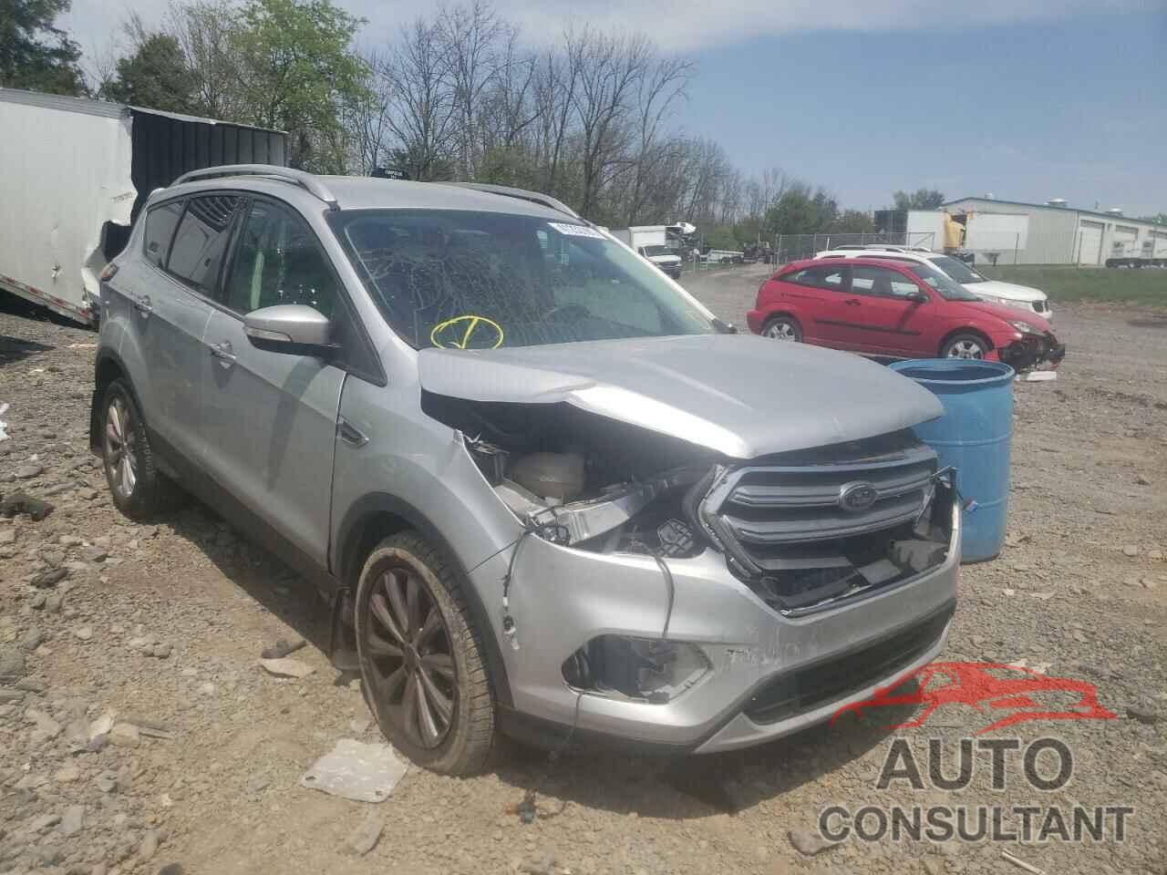 FORD ESCAPE 2017 - 1FMCU9J92HUE83672