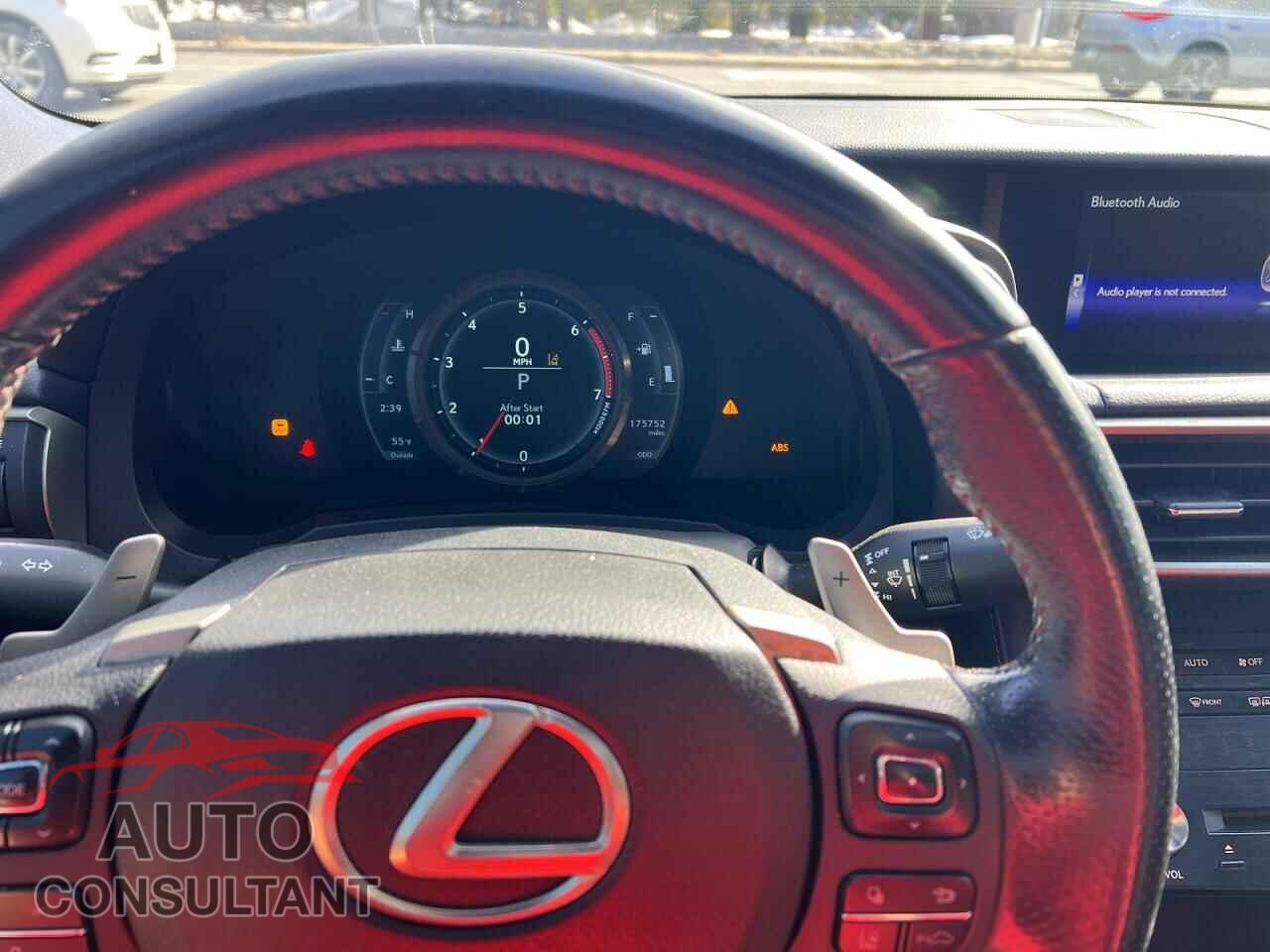 LEXUS IS 2017 - JTHBA1D20H5053494