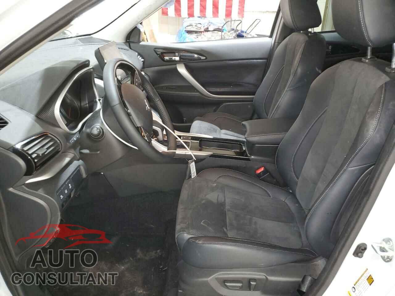 MITSUBISHI ECLIPSE 2024 - JA4ATWAA8RZ016889