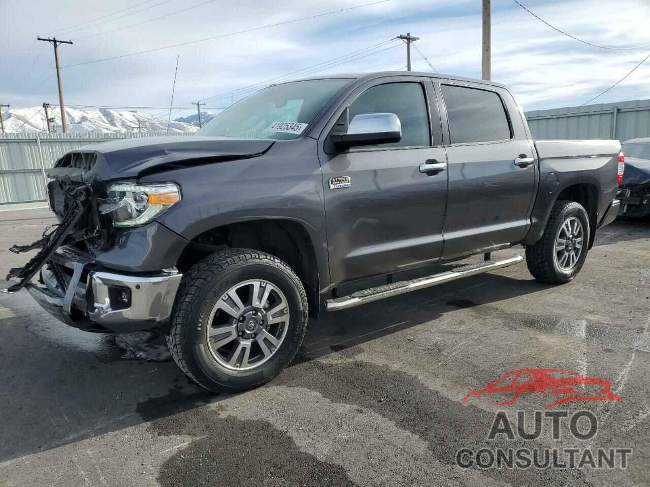 TOYOTA TUNDRA 2018 - 5TFAY5F16JX727436