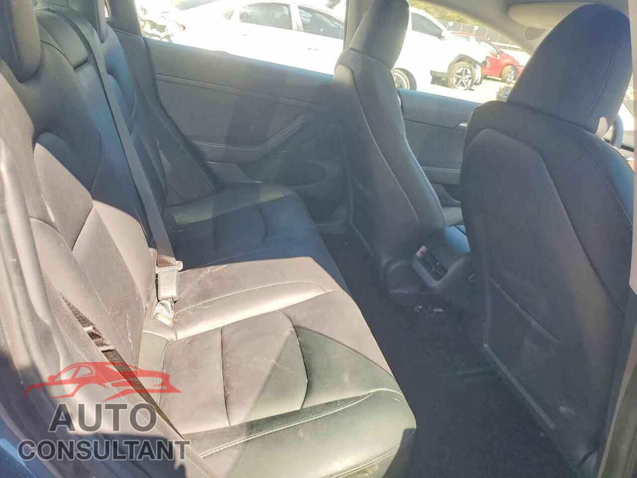 TESLA MODEL 3 2023 - 5YJ3E1ECXPF627663