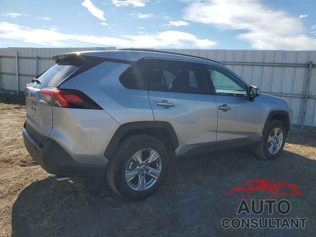 TOYOTA RAV4 2023 - 2T3W1RFV9PW248235