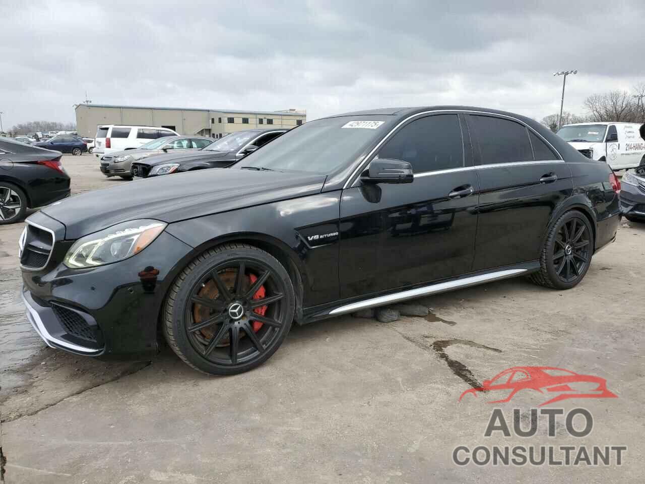 MERCEDES-BENZ E-CLASS 2015 - WDDHF7GB1FB141812
