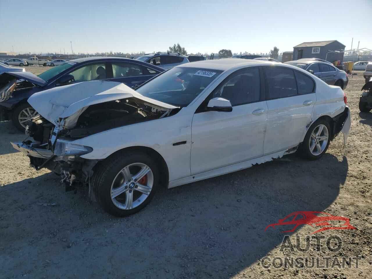 BMW 5 SERIES 2015 - WBA5A5C53FD516102