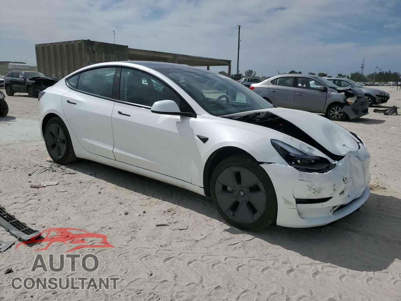 TESLA MODEL 3 2022 - 5YJ3E1EB5NF103082
