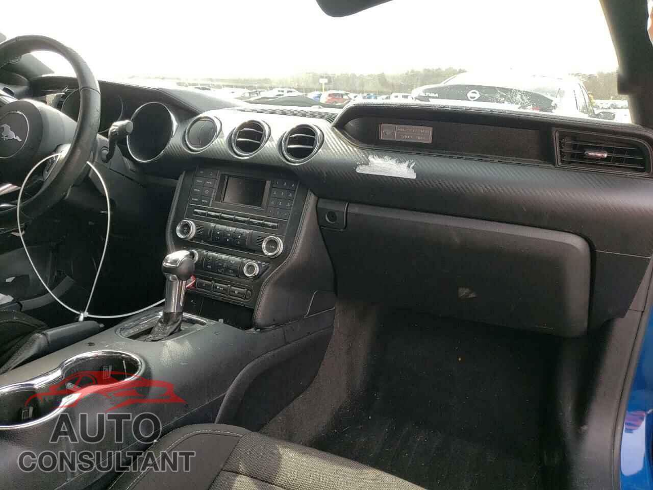 FORD MUSTANG 2017 - 1FA6P8AM3H5263111