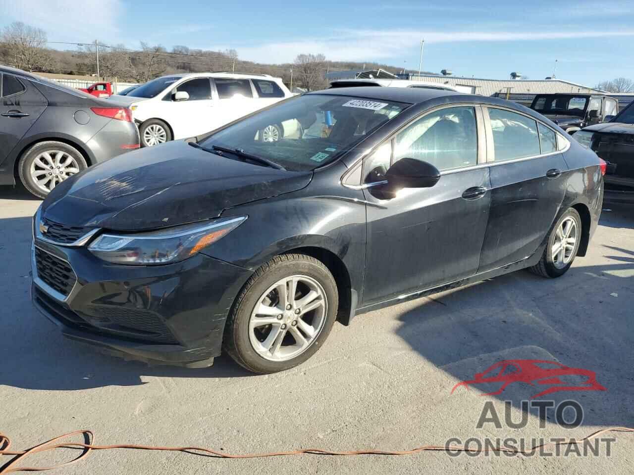 CHEVROLET CRUZE 2018 - 1G1BE5SM4J7138892