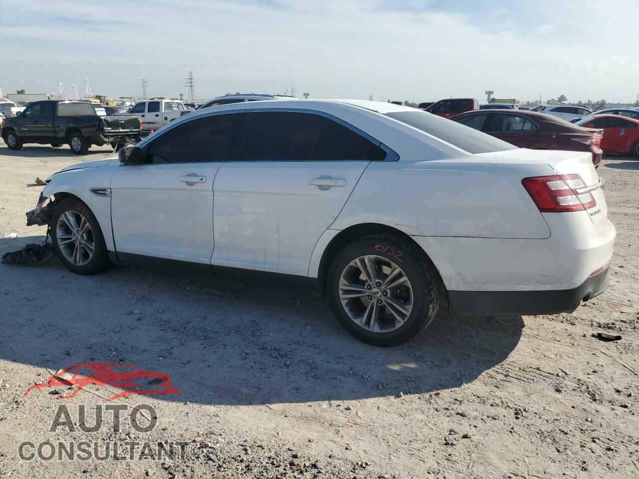 FORD TAURUS 2017 - 1FAHP2D80HG105740