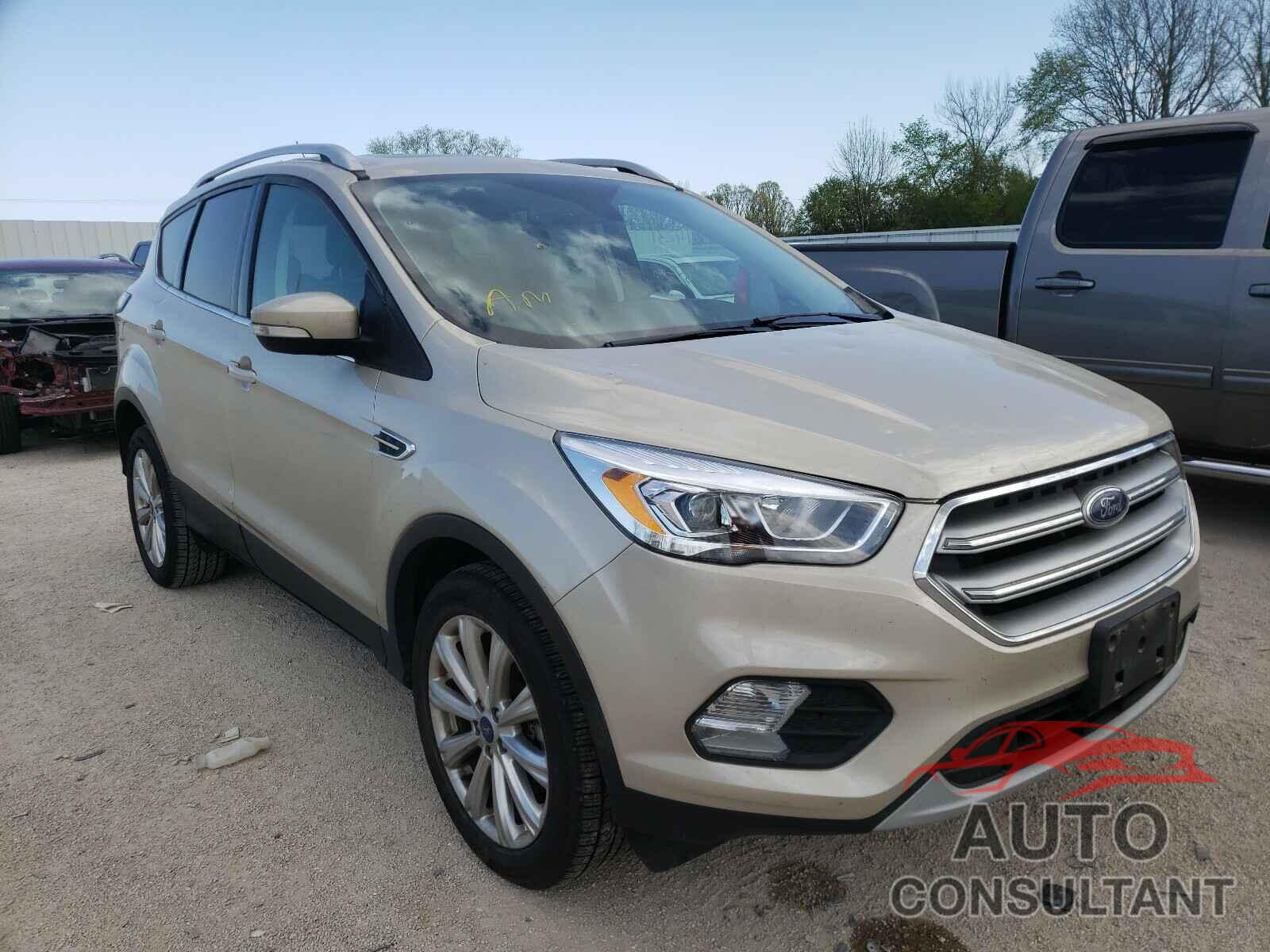 FORD ESCAPE 2017 - 1FMCU9J96HUA89723