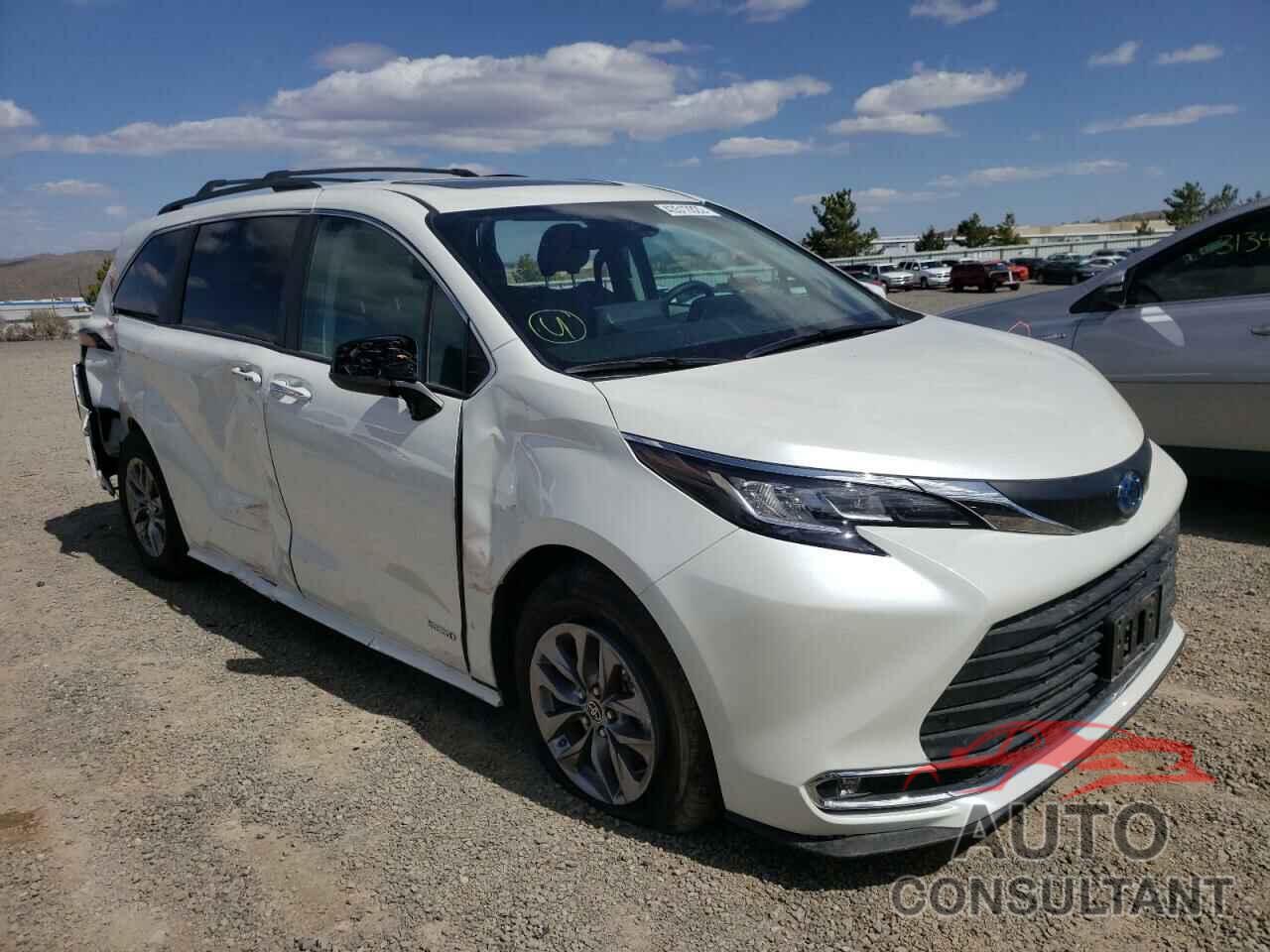 TOYOTA SIENNA 2021 - 5TDJSKFC2MS019017