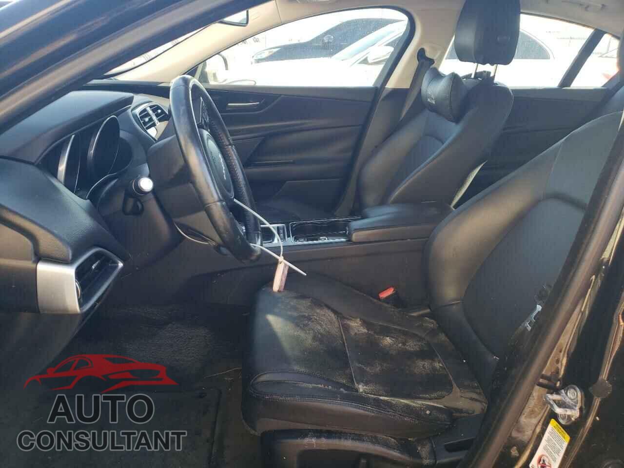 JAGUAR XE 2017 - SAJAJ4BV2HA956525