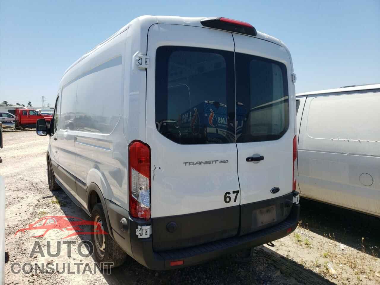 FORD TRANSIT CO 2020 - 1FTBR1C87LKA07087