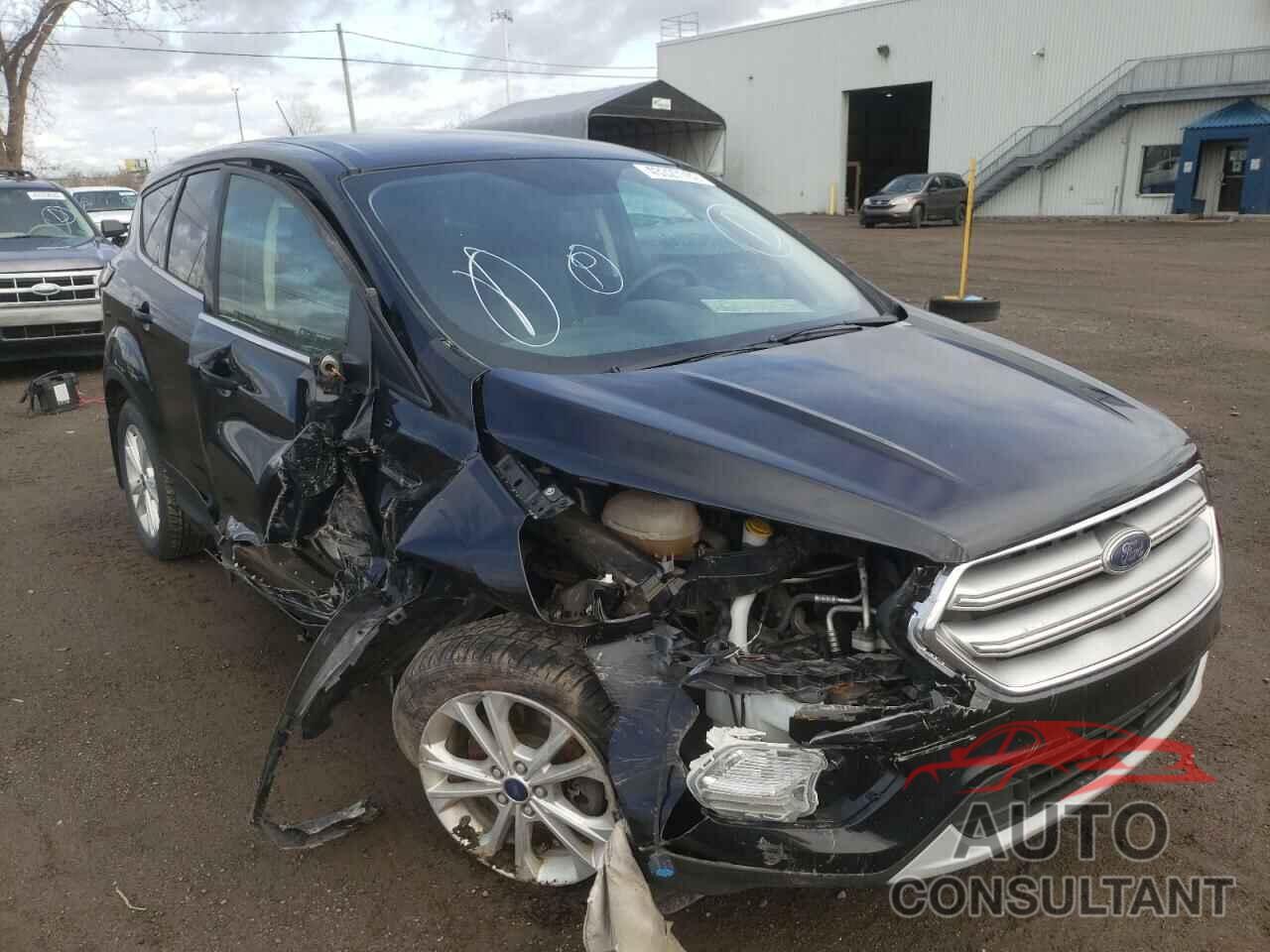 FORD ESCAPE 2017 - 1FMCU0G9XHUB69464