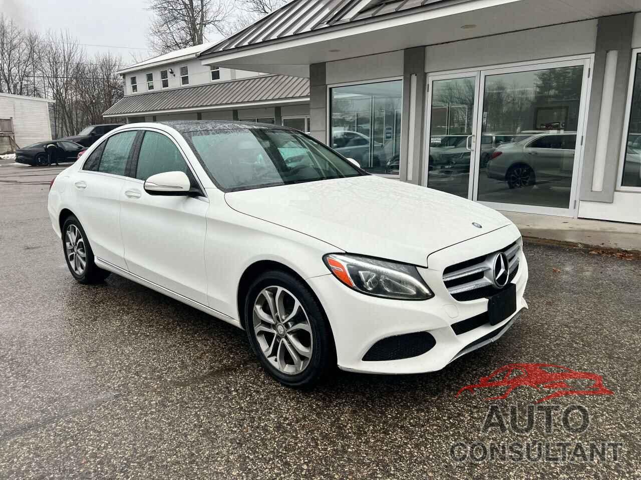 MERCEDES-BENZ C-CLASS 2015 - 55SWF4KB2FU082191