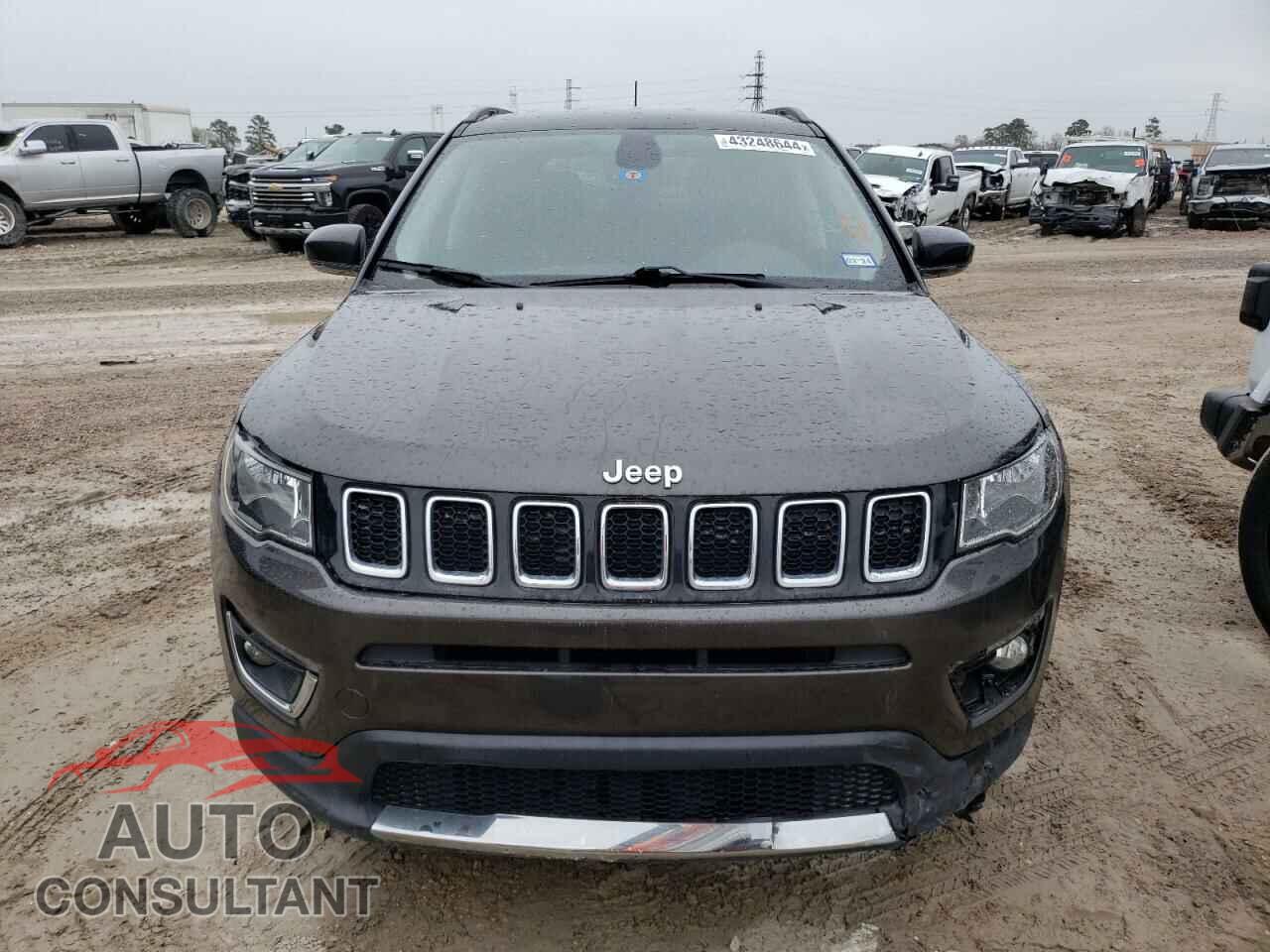 JEEP COMPASS 2018 - 3C4NJDCB0JT202543