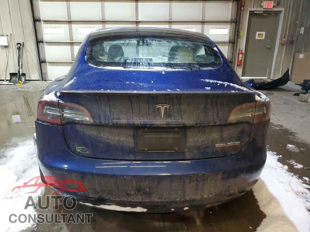 TESLA MODEL 3 2021 - 5YJ3E1EC2MF985030