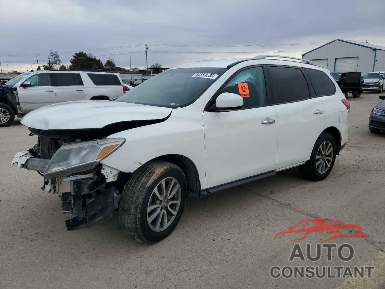 NISSAN PATHFINDER 2015 - 5N1AR2MM8FC710821